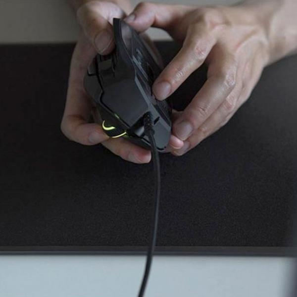RAZER BASILISK Ergonomic Wired Mechanical Gaming Mouse RZ01-02330100-R3A1 - (16000 DPI, 5G Optical Sensor, RGB Chroma Lighting, 1000Hz Ultrapolling)